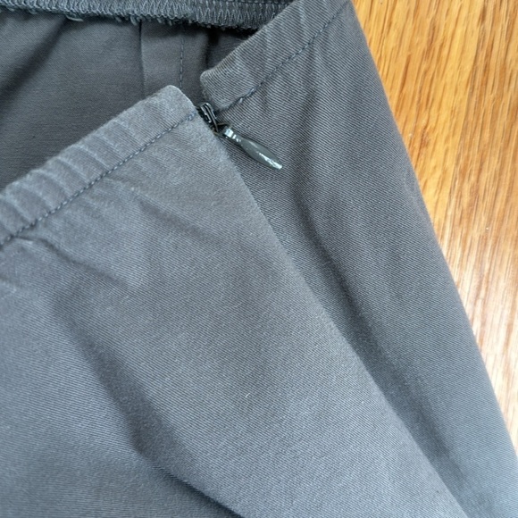 Eileen Fisher Cotton Stretch Ankle Pants Olive Green Medium Zip Elastic Waist - Picture 4 of 6